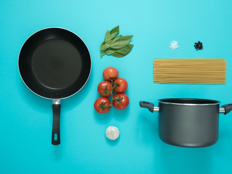 The 5 Best Cookware Sets for Gas Stoves in 2021